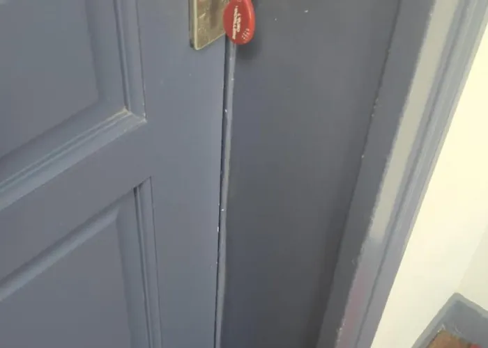 Апартаменты Centre Maubert Notre Dame Beau Calme Lumineux Salle De Bains Ascenseur Climatisation Париж