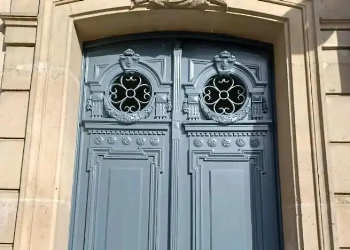 Апартаменты Centre Maubert Notre Dame Beau Calme Lumineux Salle De Bains Ascenseur Climatisation